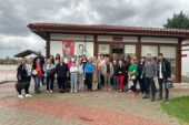 GEMLİK KENT KONSEYİ 1 EKİM DÜNYA YAŞLILAR GÜNÜ’NDE BÜYÜKLERİMİZİ UNUTMADI