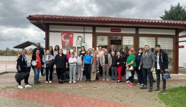 GEMLİK KENT KONSEYİ 1 EKİM DÜNYA YAŞLILAR GÜNÜ’NDE BÜYÜKLERİMİZİ UNUTMADI