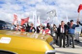 Klasik Otomobiller Lösemi Hastaları İçin Yollarda