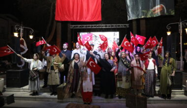 MUDANYA SOKAKLARINDA TARİH CANLANDI