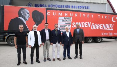 29 Ekim coşkusu ‘Cumhuriyet Tırı’ ile Bursa’yı sarıyor