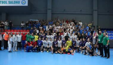 Büyükşehir Belediyespor, EHF Avrupa Kupası’nda tur atladı Büyükşehir Belediyespor, EHF Avrupa Kupası’nda tur atladı