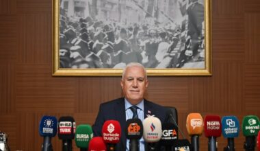 Başkan Bozbey: “ Bütçemizden yapılan kesintiyi Bursa adına kınıyorum” Başkan Bozbey: “ Bütçemizden yapılan kesintiyi Bursa adına kınıyorum”
