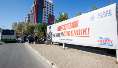 Bursa’yı, Cumhuriyet coşkusu sardı