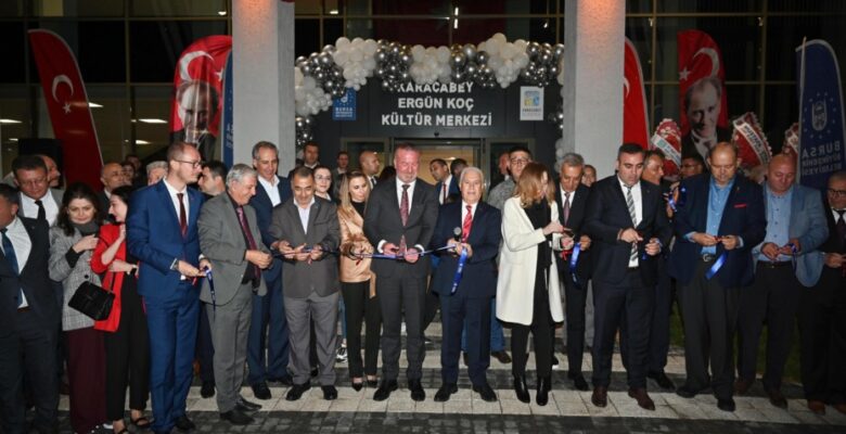 Karacabey Ergün Koç Kültür Merkezi hizmete açıldı
