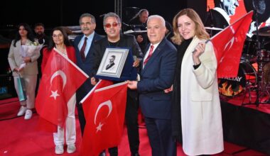 29 Ekim coşkusu Karacabey ve Gemlik’te
