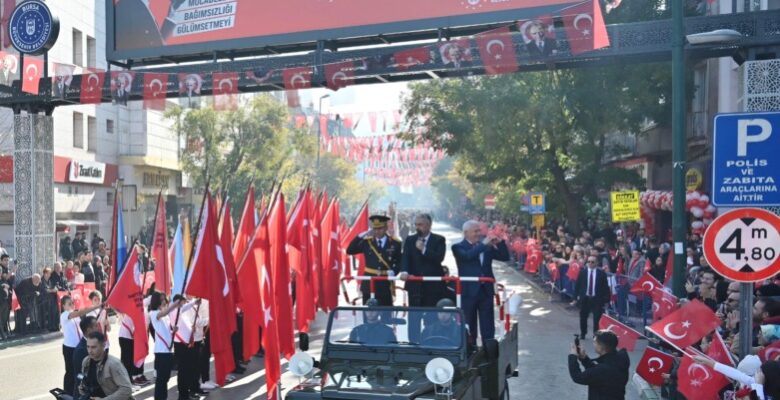 Cumhuriyet Bayramı’nda Bursa’ya yakışan kutlamalar