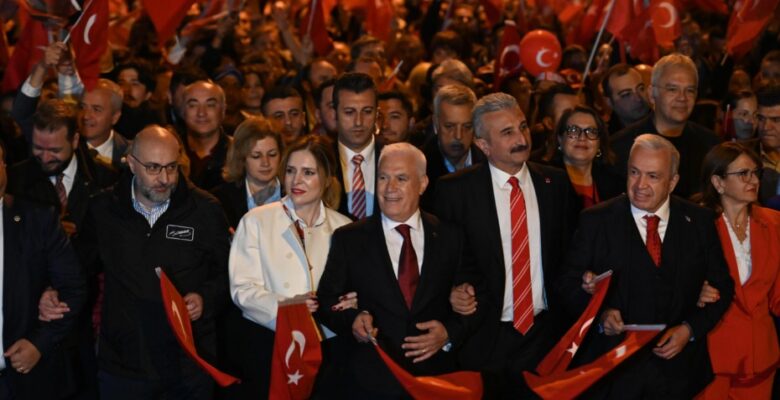 Bursa’da Görülmemiş Cumhuriyet Kutlaması