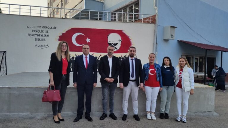Gemlik Kent Konseyi’nden 29 Ekim’e Özel Anlamlı Çalışma