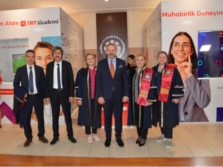 BUÜ’de yeni dönemin ilk dersini TRT Genel Müdürü Sobacı verdi