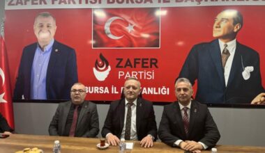Zafer Partisi Bursa’dan “Kitaplar Bizden Çalışması Sizden” Kampanyası!