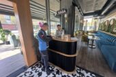 ZABITA EKİPLERİ KAFELERİ MERCEK ALTINA ALDI
