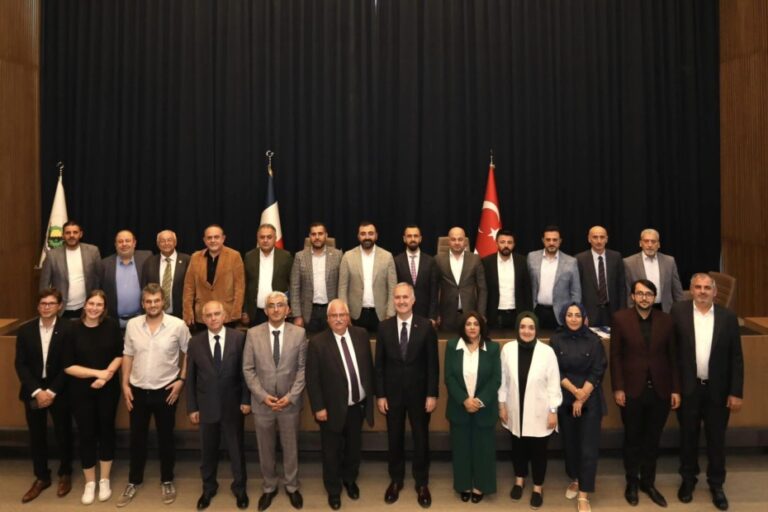 İNEGÖL BELEDİYESİ CENON İLE KARDEŞ ŞEHİR PROTOKOLÜNÜ İMZALADI