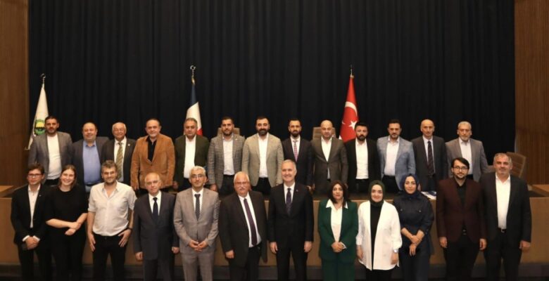 İNEGÖL BELEDİYESİ CENON İLE KARDEŞ ŞEHİR PROTOKOLÜNÜ İMZALADI