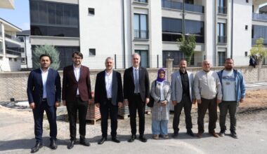 İNEGÖL ERTUĞRULGAZİ MAHALLESİNDE KALDIRIM ÇALIŞMALARI DEVAM EDİYOR