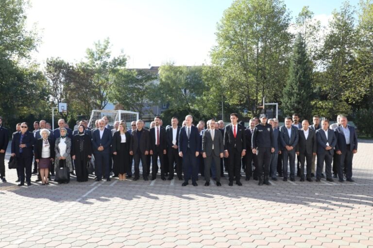 İNEGÖL’DE MUHTARLAR GÜNÜ KUTLANDI