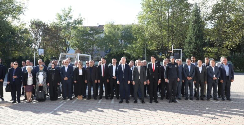 İNEGÖL’DE MUHTARLAR GÜNÜ KUTLANDI