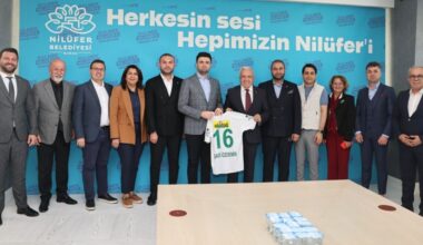 Bursaspor Yönetimi’nden Başkan Şadi Özdemir’e ziyaret