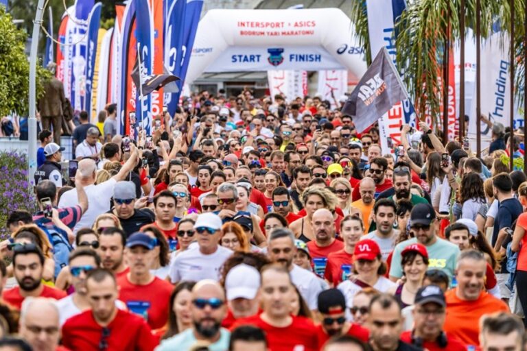 INTERSPORT X ASICS Bodrum Yarı Maratonu koşuldu