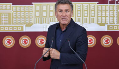 Orhan Sarıbal’dan Fernas Madencilerine Destek Açıklaması