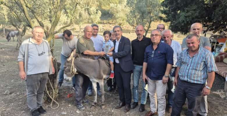 Festivalin en renkli ismine ziyaret