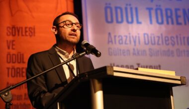 8. Mehmet H. Doğan Ödülü’nün sahibi Hasan Turgut oldu