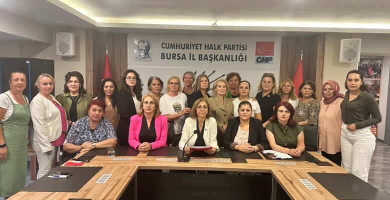 CHP BURSA İL KADIN KOLLARI: SOKAKLARDA HUZUR İSTİYORUZ