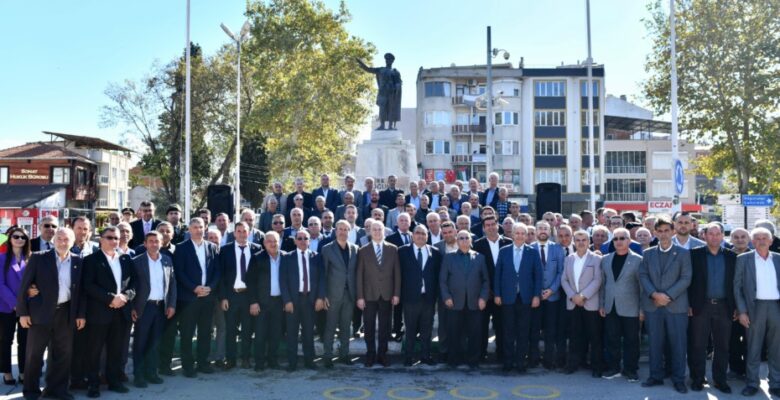 MKP : MUHTARLAR GÜNÜ KUTLANDI