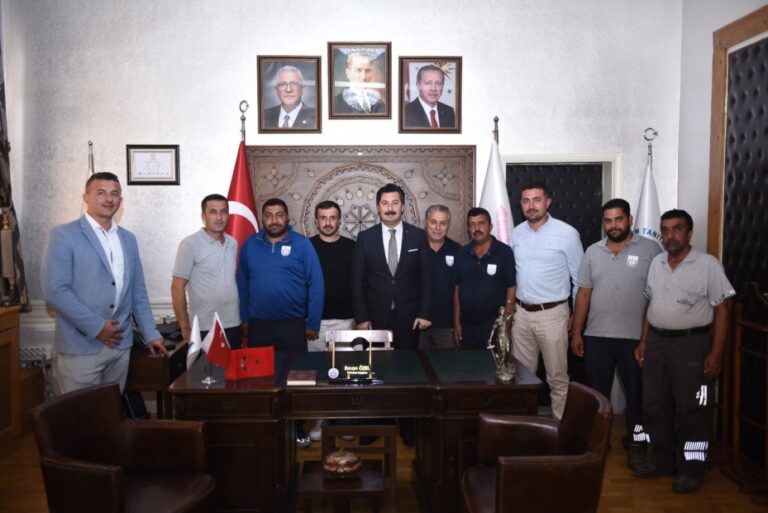 YENİŞEHİR BELEDİYESİ’NDE GEÇİCİ İŞÇİLERE MÜJDE