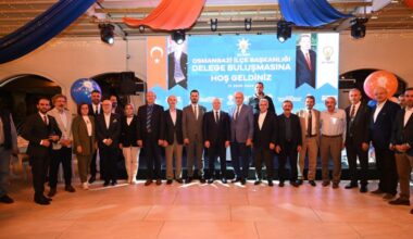 AK Parti Osmangazi İlçe Başkanlığı Kongre Öncesi Delegelerle Buluştu AK Parti Osmangazi İlçe Başkanlığı Kongre Öncesi Delegelerle Buluştu