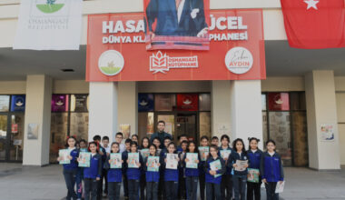 İlkokul öğrencilerinin ilk kütüphane deneyimi
