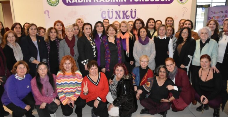 Kadınlar, toplumsal eşitsizliğe ve şiddete karşı sesini yükseltiyor