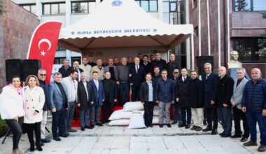Büyükşehir’den çiftçilere destek