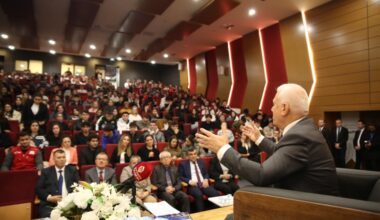 Mudanya Üniversitesi öğrencileri sordu, Başkan Bozbey yanıtladı