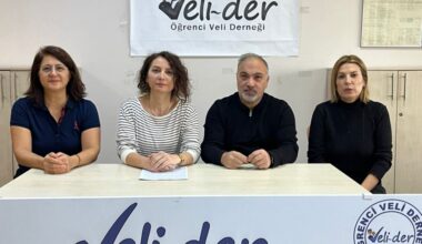 Öğrenci Veli Derneği’nden belediye kreşlerinin kapatılması kararına tepki Öğrenci Veli Derneği’nden belediye kreşlerinin kapatılması kararına tepki