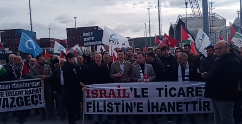  ANADOLU GENÇLİK DERNEĞİ’NDEN PROTESTO MESAJI: “GEMLİK LİMANLARI İSRAİL’E KAPATILSIN”