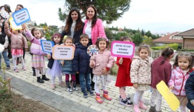 MUDANYALI ÇOCUKLARDAN SES GETİREN MANİFESTO