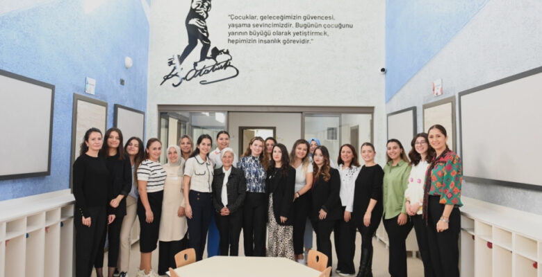 Kreş öğretmenleri göreve hazır