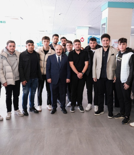 Varank Mudanya Üniversitesinde öğrencilerle buluştu
