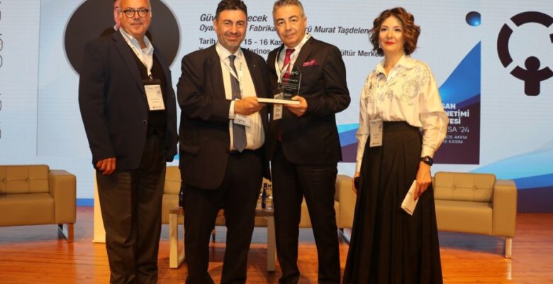 PERYÖN İNSAN YÖNETİMİ ZİRVESİ BAŞLADI
