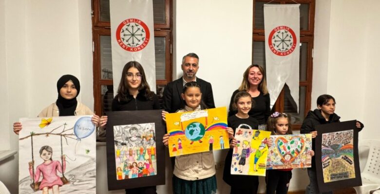 GEMLİK KENT KONSEYİ, ÇOCUK HAKLARI GÜNÜ’NE RESİM YARIŞMASI İLE DAMGA VURDU