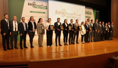 DÜNYA OTOMOTİV SEKTÖRÜNÜN KALBİ BURSA’DA ATIYOR…