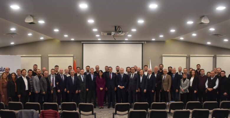BALKANTÜRKSİAD EKONOMİST MURAT SAĞMAN’I AĞIRLADI