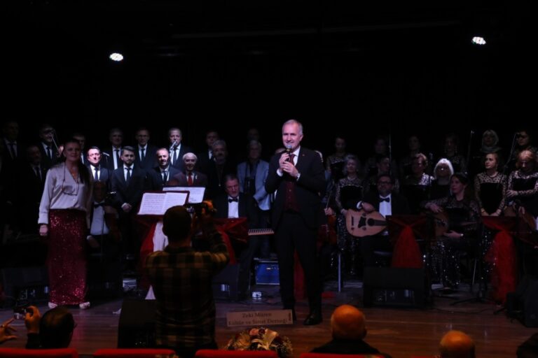TSM KOROSUNDAN KULAKLARIN PASINI SİLEN PERFORMANS