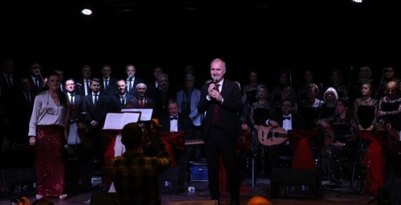 TSM KOROSUNDAN KULAKLARIN PASINI SİLEN PERFORMANS