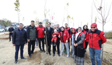 İNEGÖL’DE FİDANLAR TOPRAKLA BULUŞTU