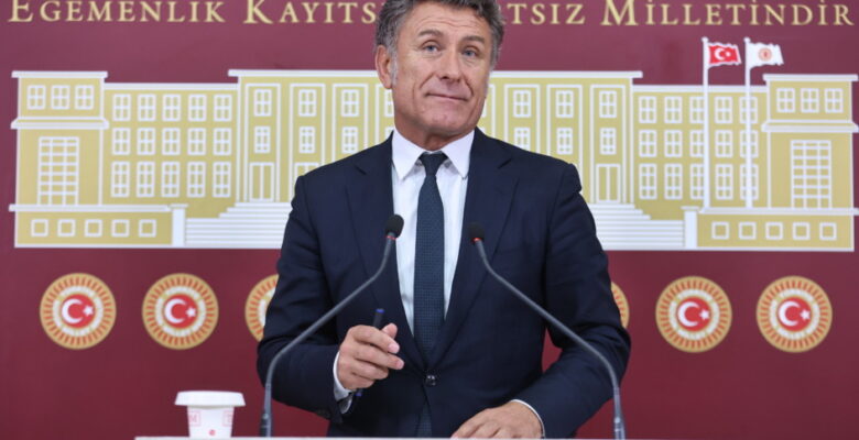 SARIBAL; “İKTİDARIN İHMALİ ÇİFTÇİYİ KURAKLIĞA MAHKUM EDİYOR”