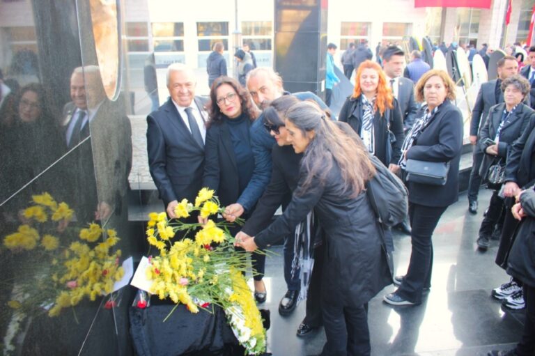 MİMARLAR ODASI’NDAN ATA’YA SAYGI…