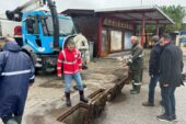 Gemlik’te sağanak taşkınına Başkan müdahalesi
