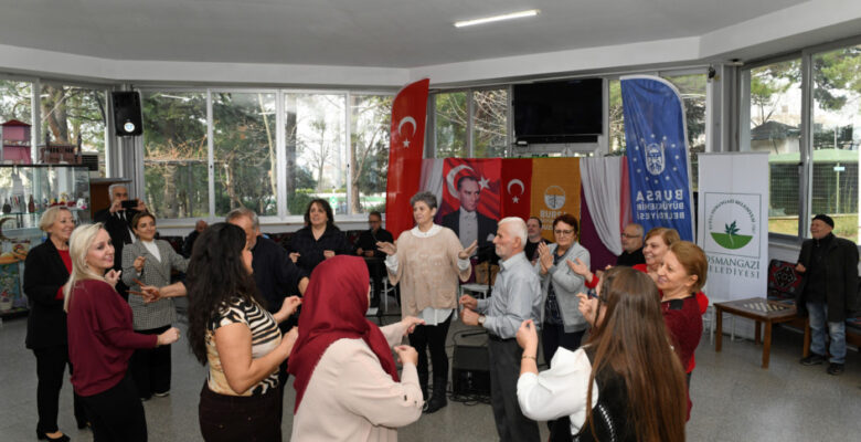 Huzurevi sakinleri için moral konseri